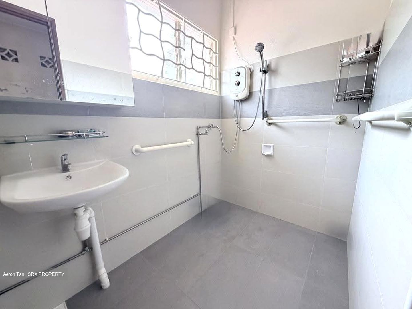 Hillview Estate (D23), Terrace #610501221